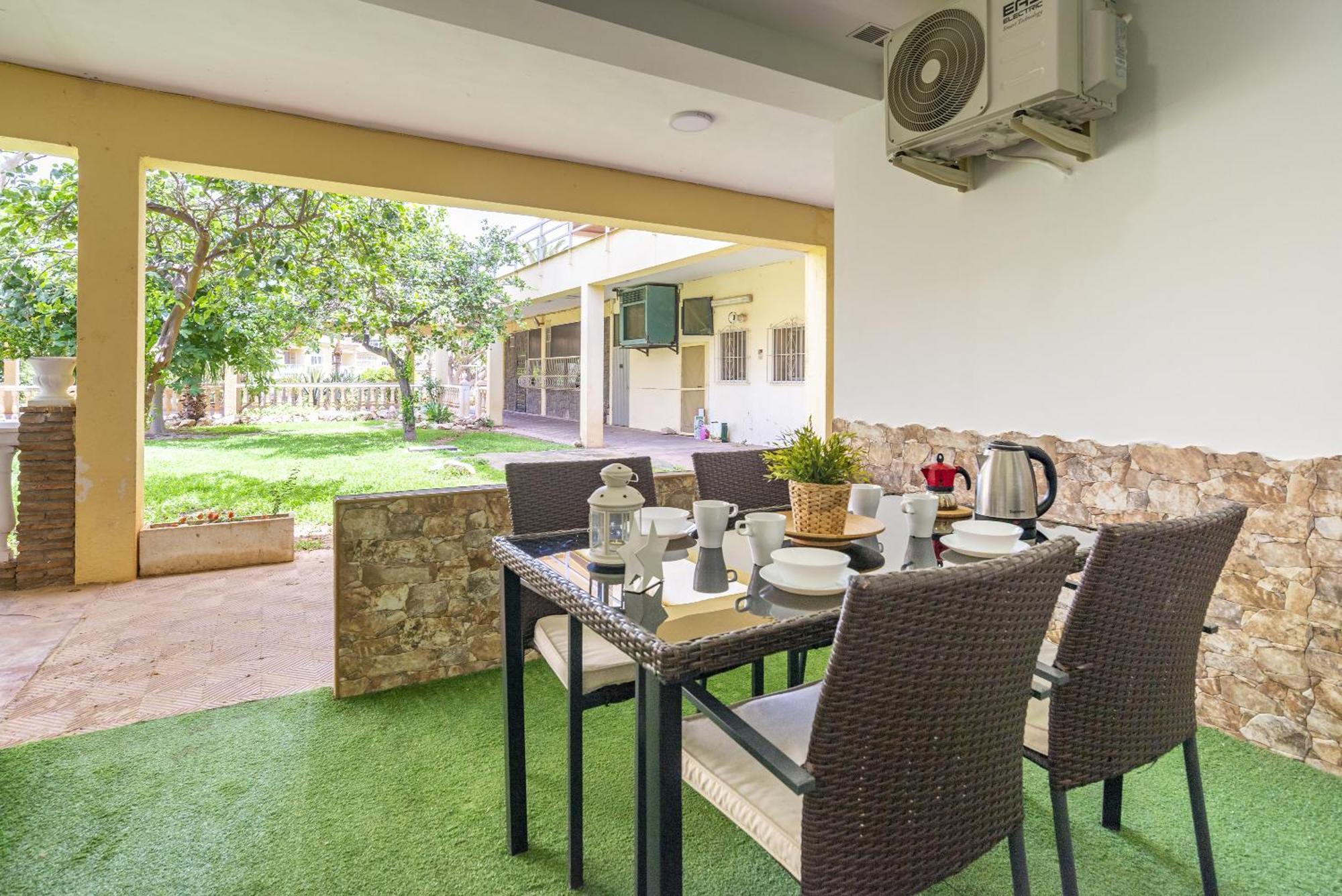 Beach Garden Apartment Торемолинос Екстериор снимка