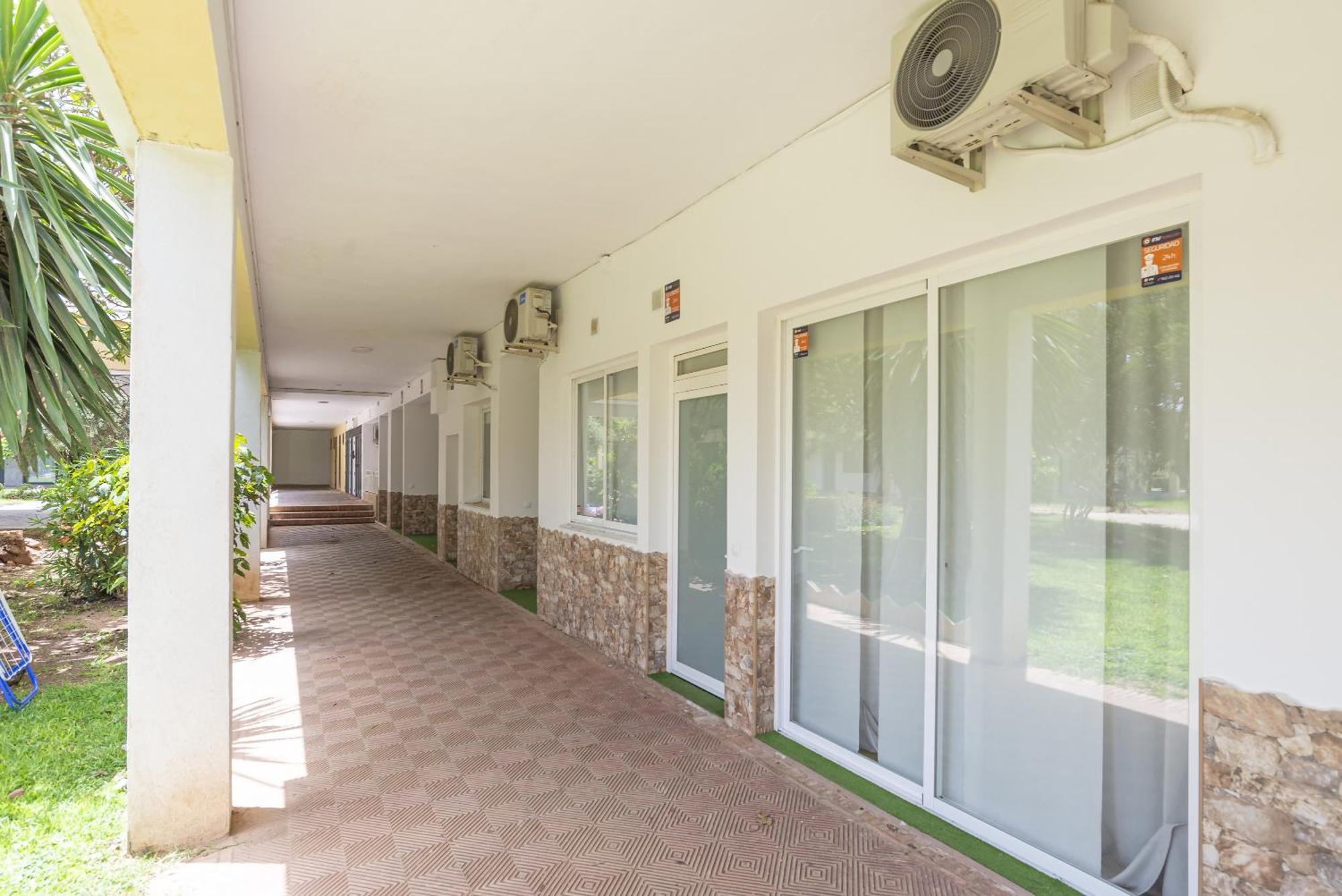Beach Garden Apartment Торемолинос Екстериор снимка