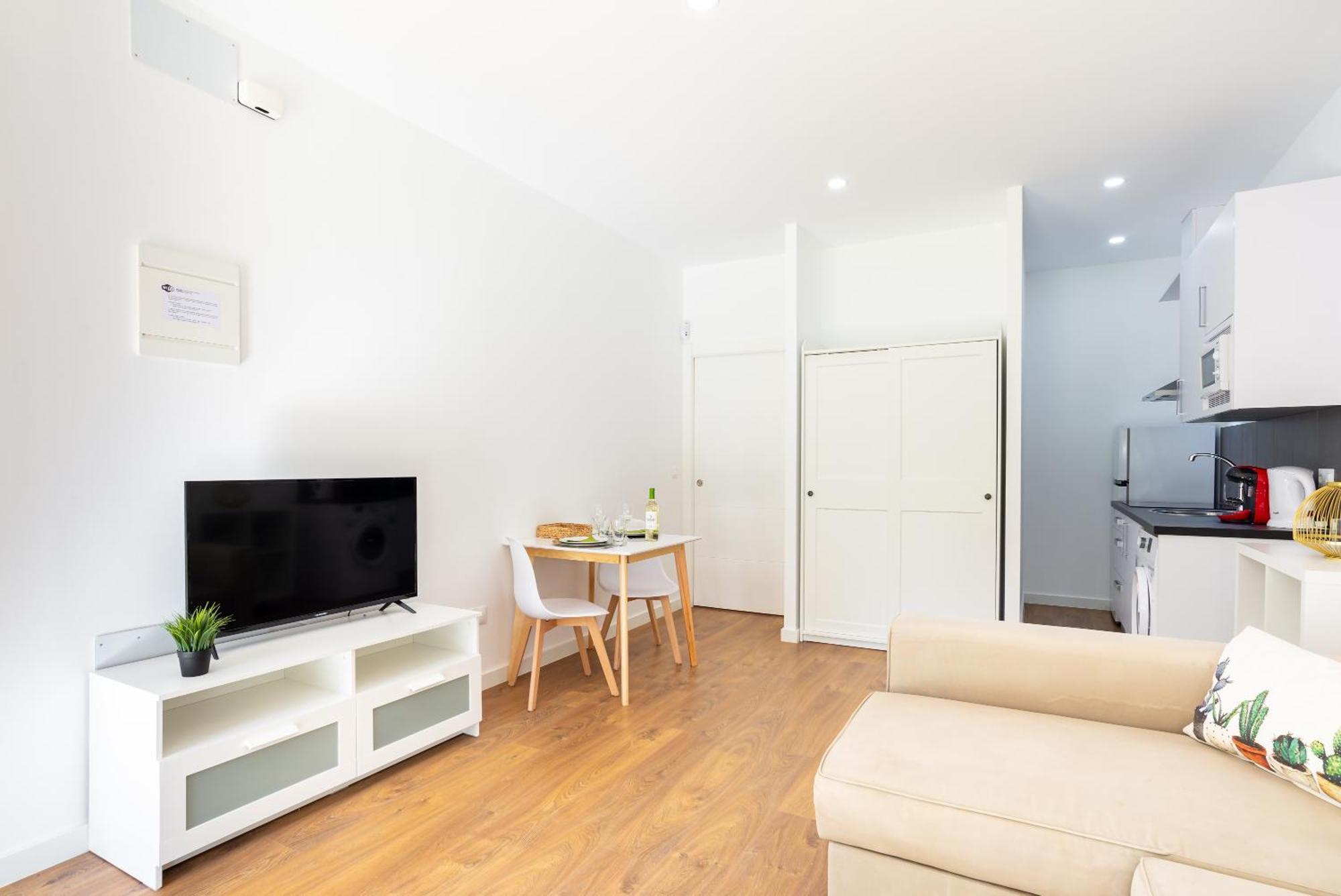 Beach Garden Apartment Торемолинос Екстериор снимка
